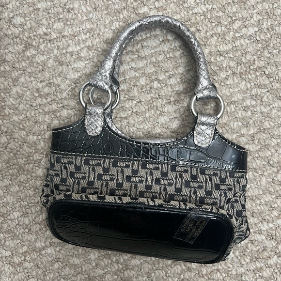 Guess mini purse black gray gold bag - Picture 5 of 8